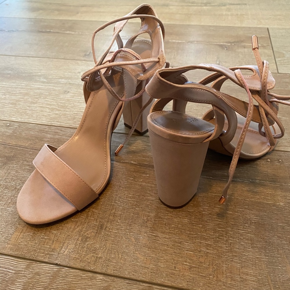 Nude/Pink Heels